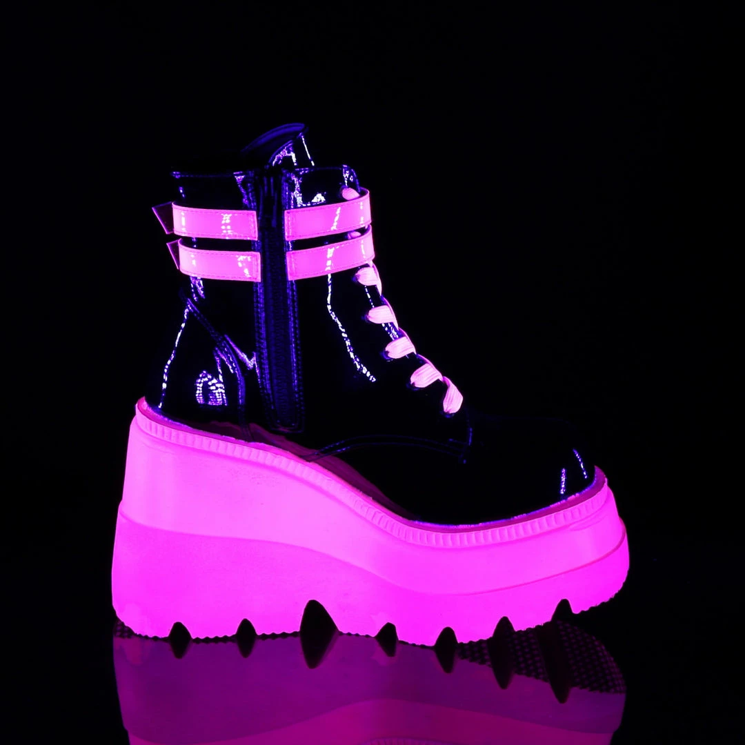 Demonia Punk & Goth SHAKER-52 - Blk Pat-UV Neon Pink 7 Demonia Punk & Goth SHAKER-52 - Blk Pat-UV Neon Pink